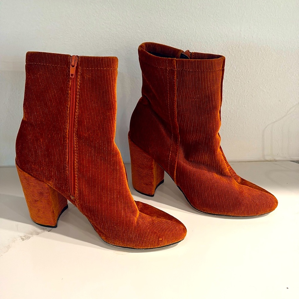 Rust Corduroy Ankle Boots Block Heel Zip Up Retro 70s  Boho Size 10